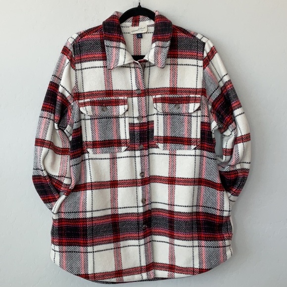 Universal Thread Shacket - Picture 1 of 11